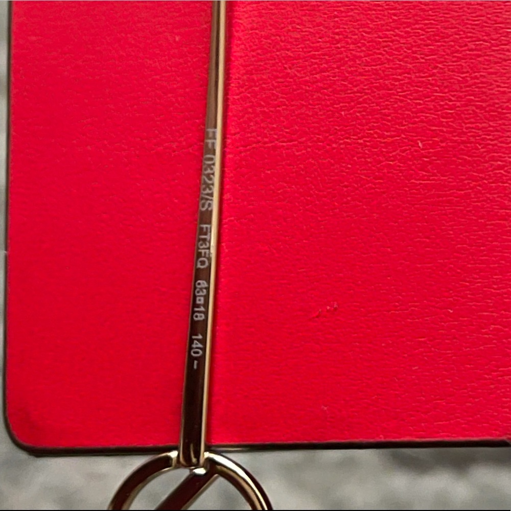 F is Fendi Sunglasses - Picture 6 of 7